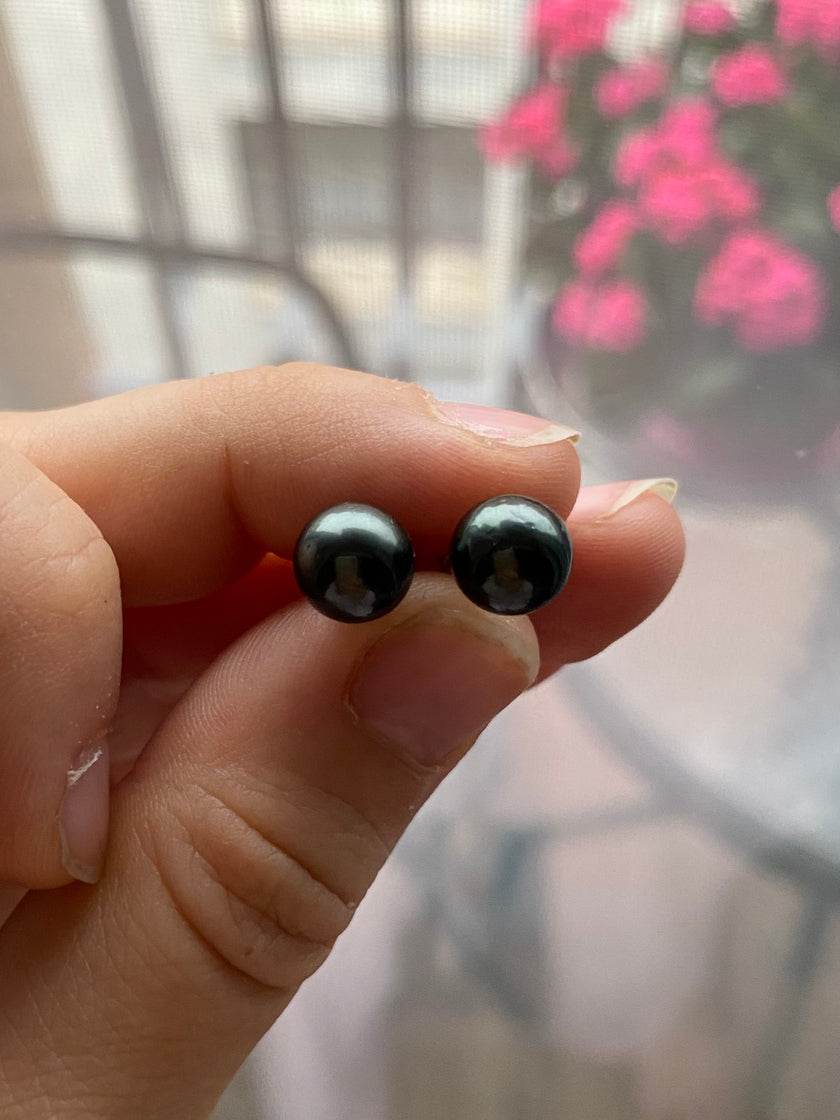 Orecchino in oro 750 con perla coltivata di tahiti 