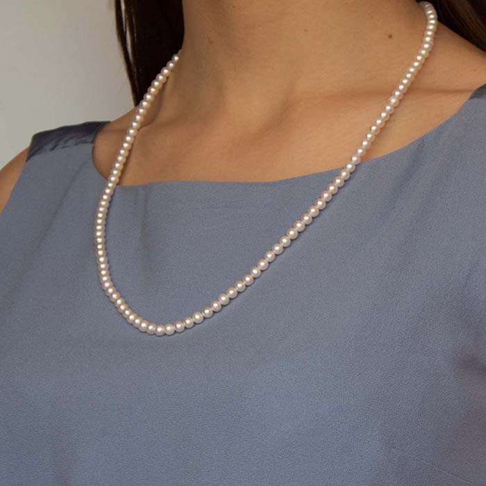 Necklace with freshwater pearls - Bologna